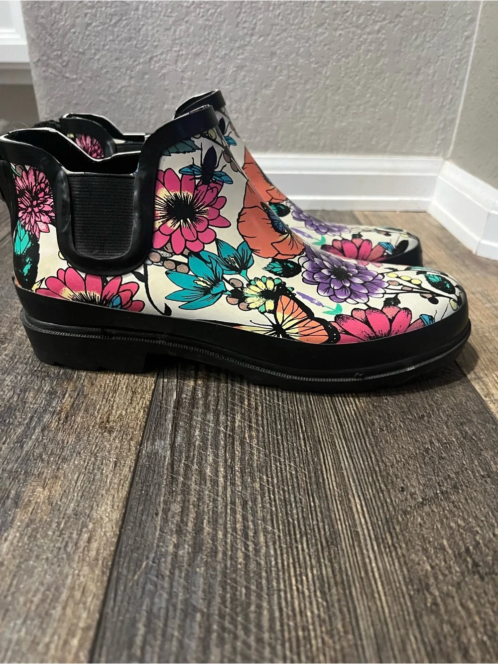 Sakroots Floral Chelsea Rain/Garden Boots - Multicolor Pink Teal Purple Orange